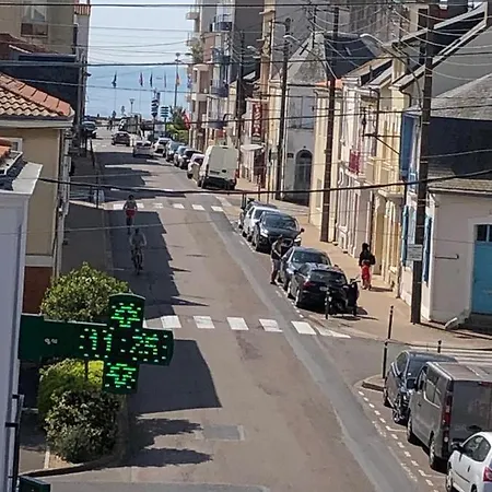 Joli Studio, Emplacement Ideal 아파트 Les Sables-dʼOlonne